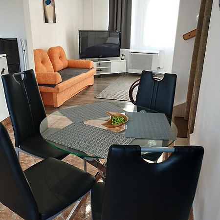 Var-Lak Apartman Balatonfůzfő Zewnętrze zdjęcie